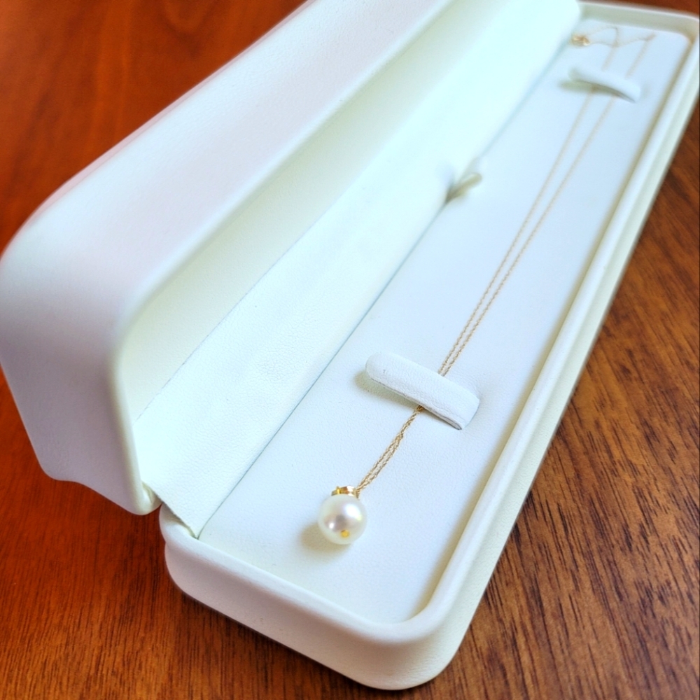 Pearl pendant